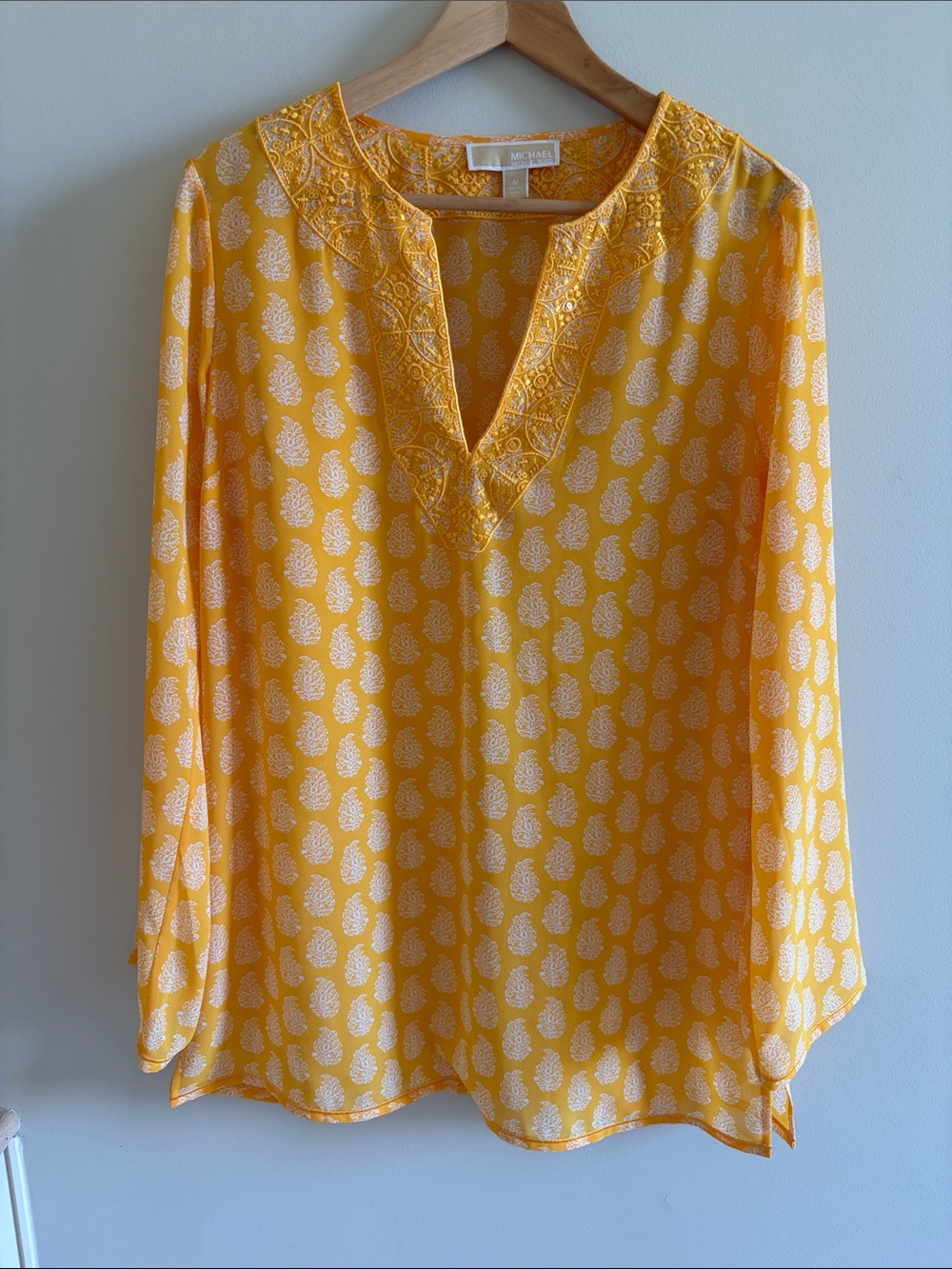 MICHAEL Michael Kors Yellow Printed V-Neck Tunic Blouse